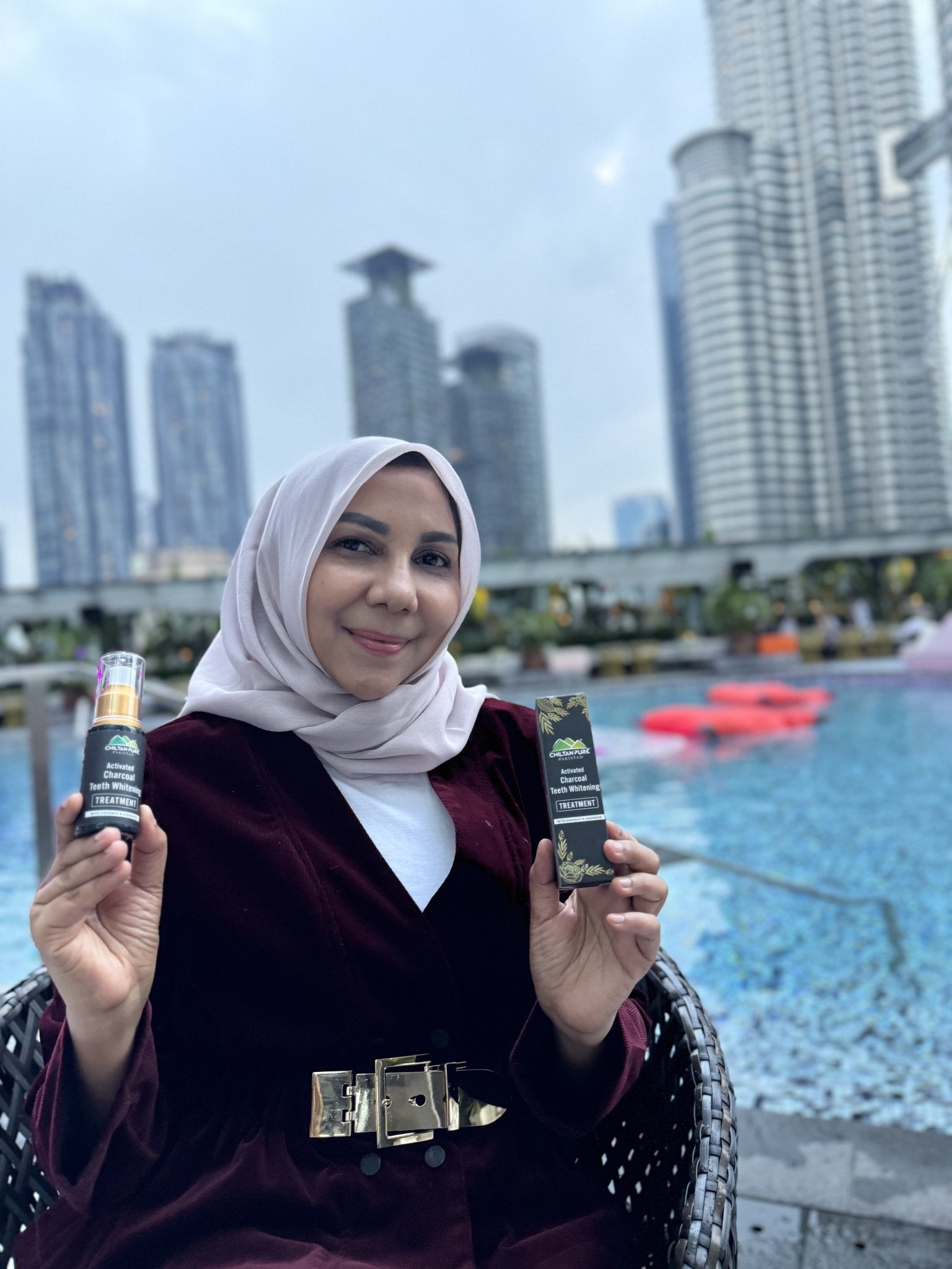 Activated Charcoal Teeth 🦷 Whitening Treatment - Whitens Teeth Naturally, Kills Cavity causing Bacteria Eliminates Bad Breath - ChiltanPure