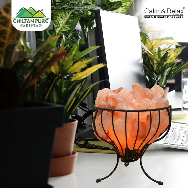 Flower Shape - Metal Basket Lamp with pink Salt Chunks - ChiltanPure