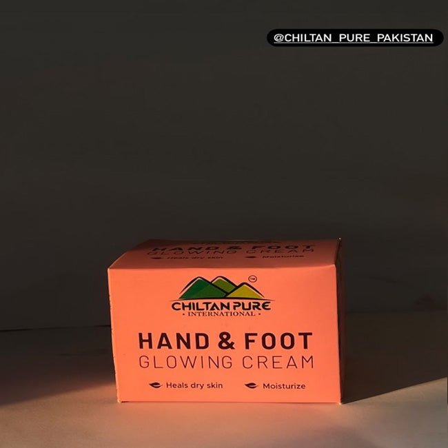 Hand & Foot Glowing CREAM 🦶✋ Formulated With Multi - Vitamins & Glowing Agents, Moisturizes, Soothes & Improves Skin Texture, Makes Skin Soft & Glowing - ChiltanPure