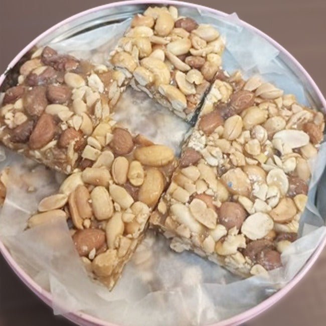 CHILTAN PURE Gajak 800g - Traditional Winter Sweet with Mixed Nuts